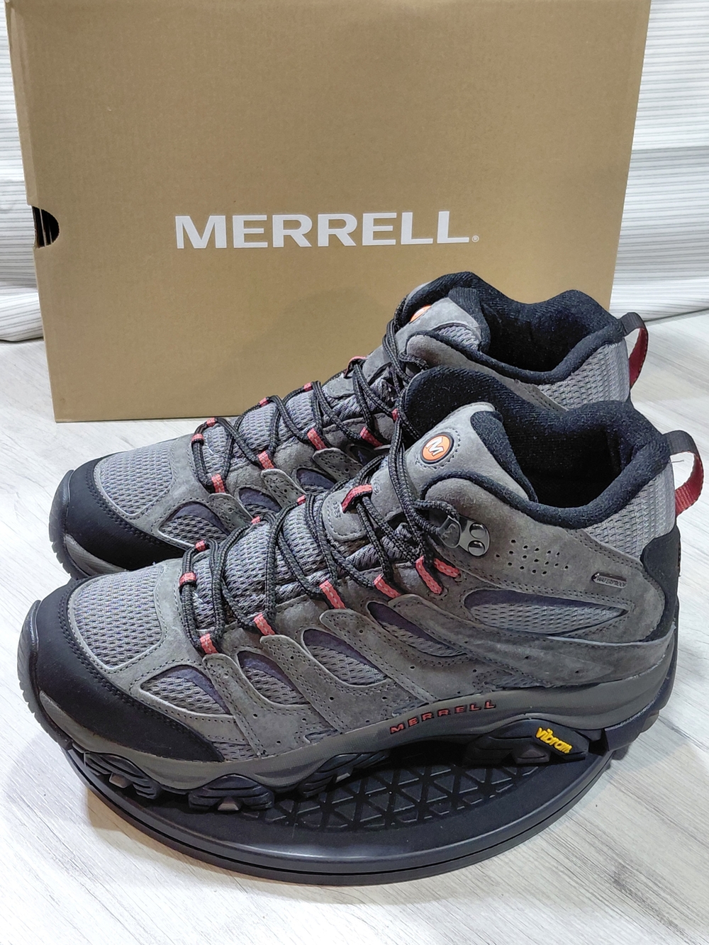 NEW Merrell Men's MOAB 3 Beluga Grey Black Premium Hiking Boots SIZE MENS 11D